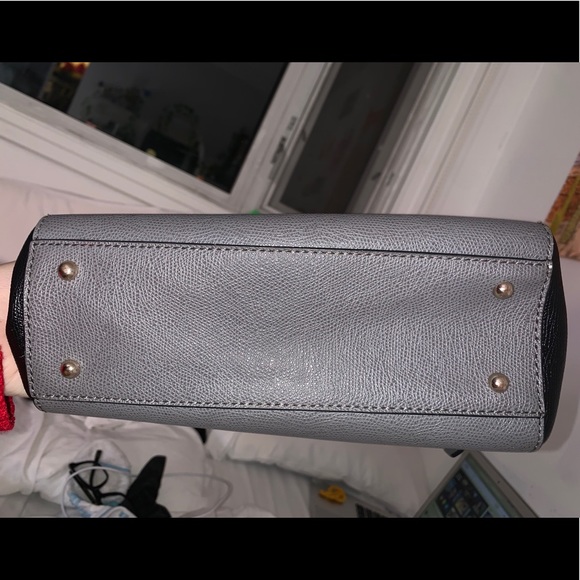 Guess Vintage Bag - Picture 9 of 11